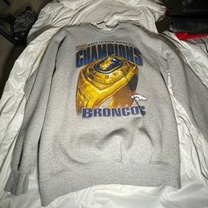 Denver Broncos Super Bowl Sweatshirt (vintage)
